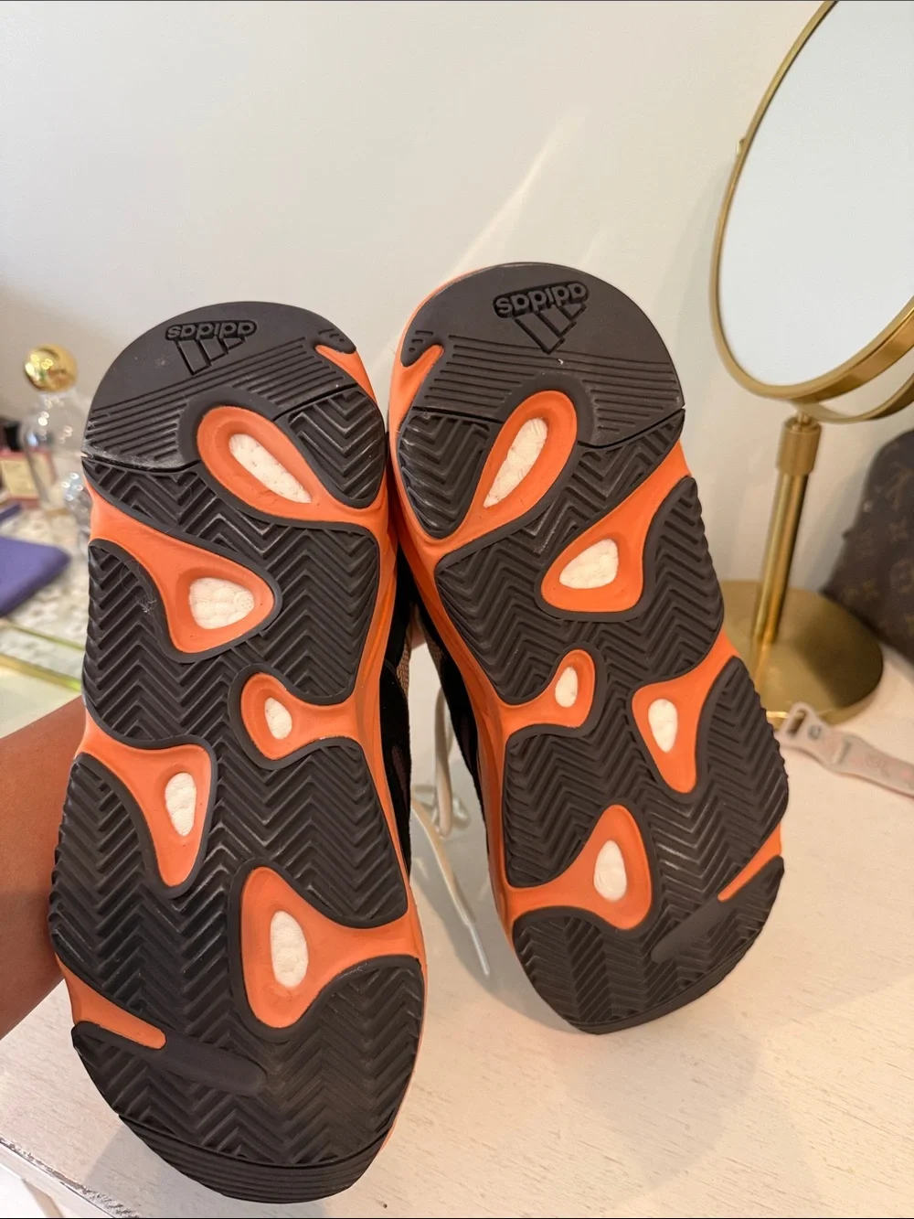 NEW Adidas Yeezy Boost 700s Enflame Amber size 8 mens